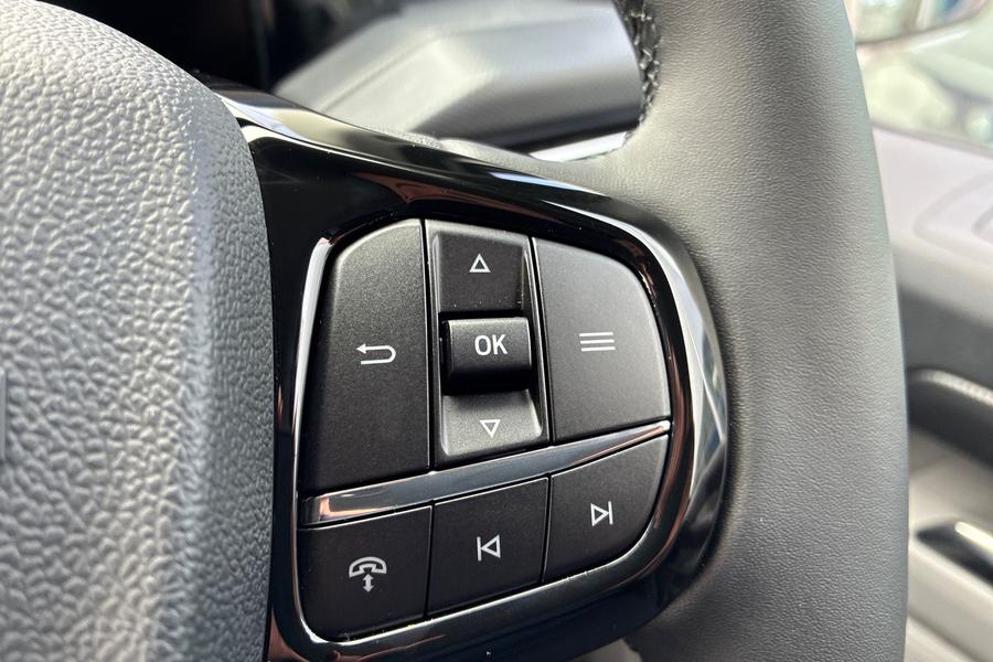 Ford TRANSIT CUSTOM Photo autoimg-88137b7d3e4bbab487c79952ec5872dc649d7298.jpg