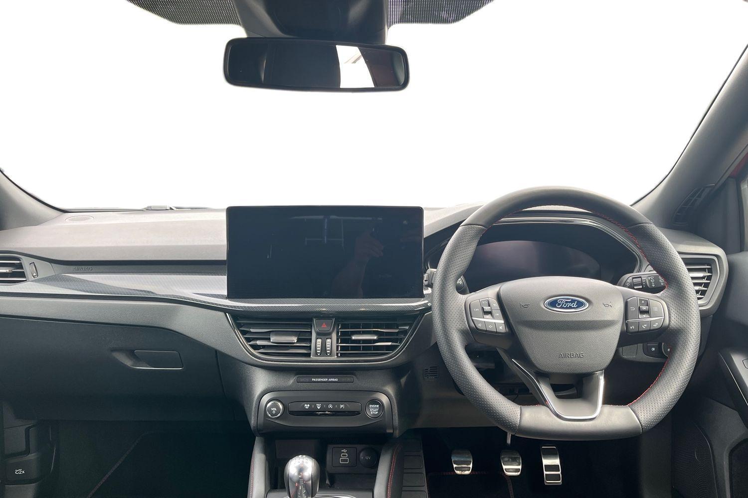 Ford FOCUS Photo 9