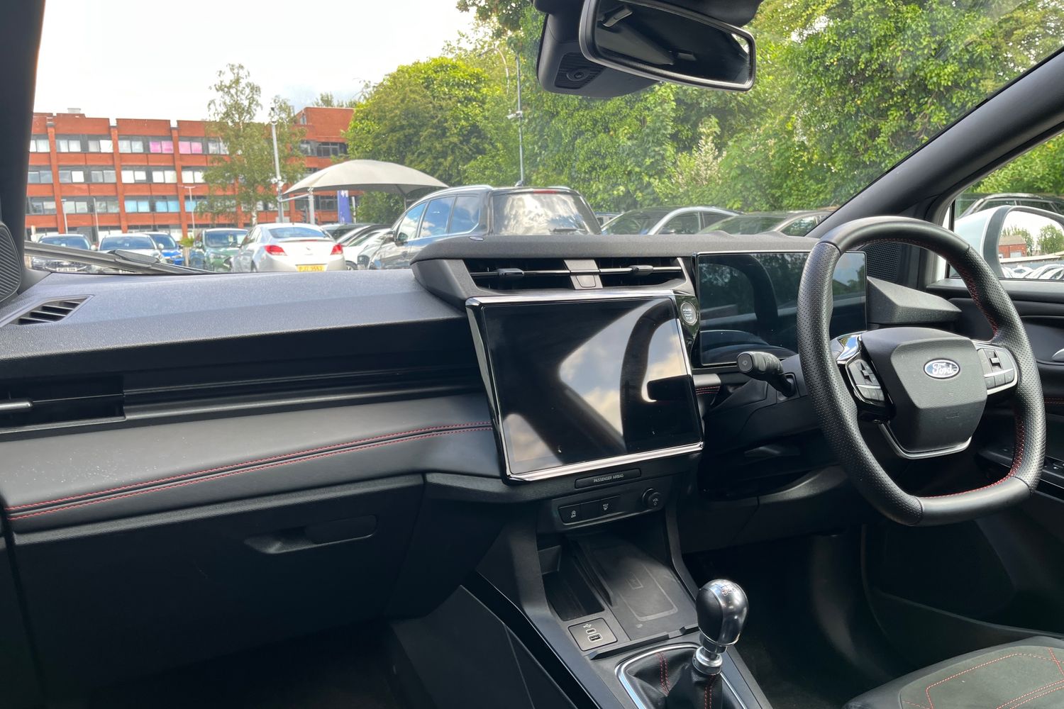 Ford PUMA Photo 17
