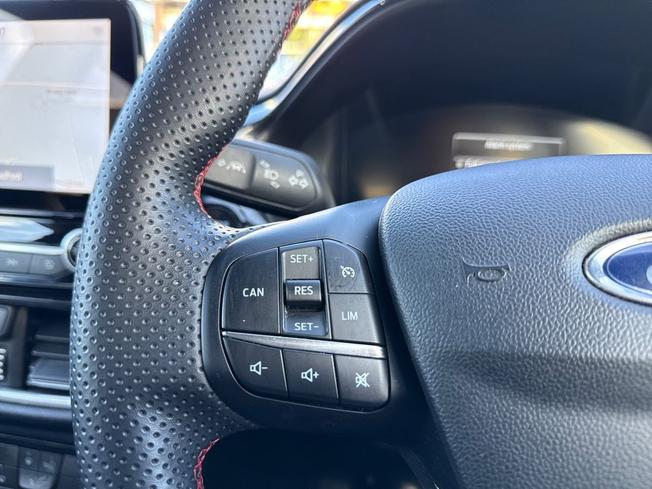 FORD Puma Photo 16
