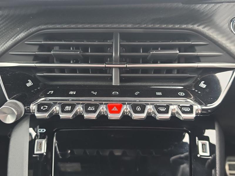 Used Peugeot E-2008 KR72UKS 35