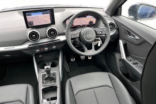 AUDI Q2 Photo 56