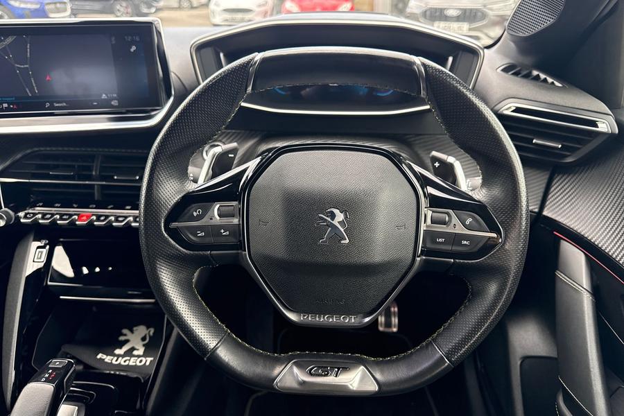 Peugeot 208 Photo autoimg-8825f72a57ab0b702b3c631ea07b2d7ed8051d41.jpg