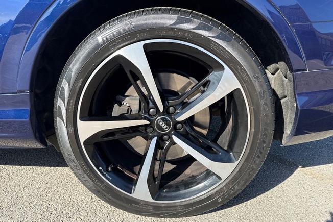 AUDI Q7 Photo 34