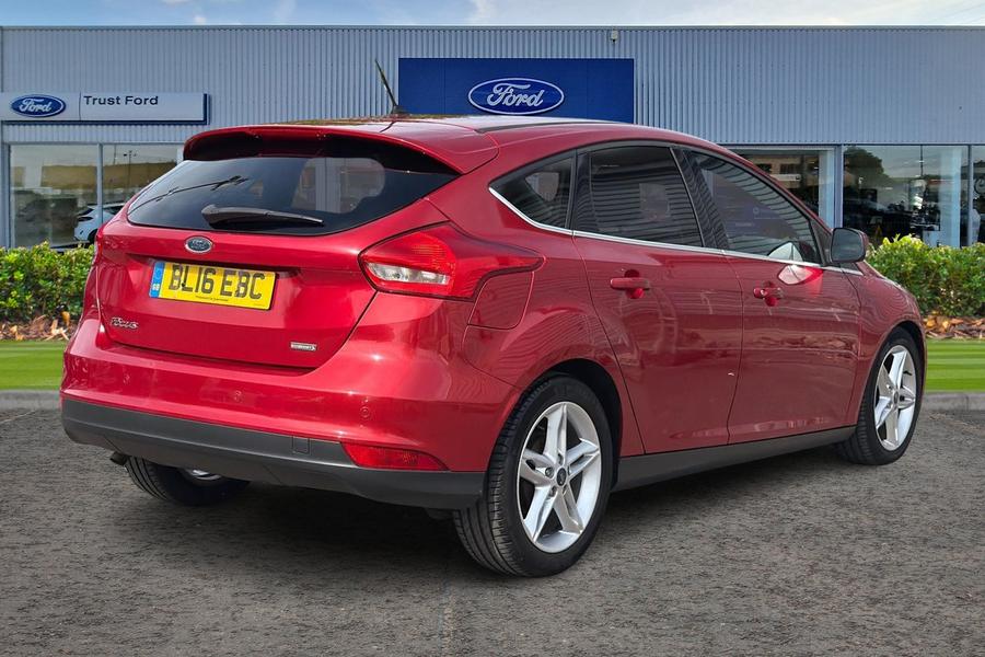 Ford FOCUS Photo autoimg-882cd49d8b5a7671c62fb349efa745490487f13a.jpg