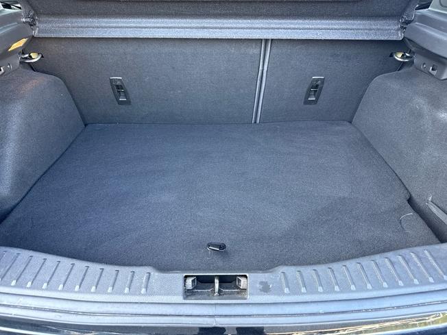 FORD Focus Photo 12
