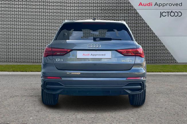 AUDI Q3 Photo 7