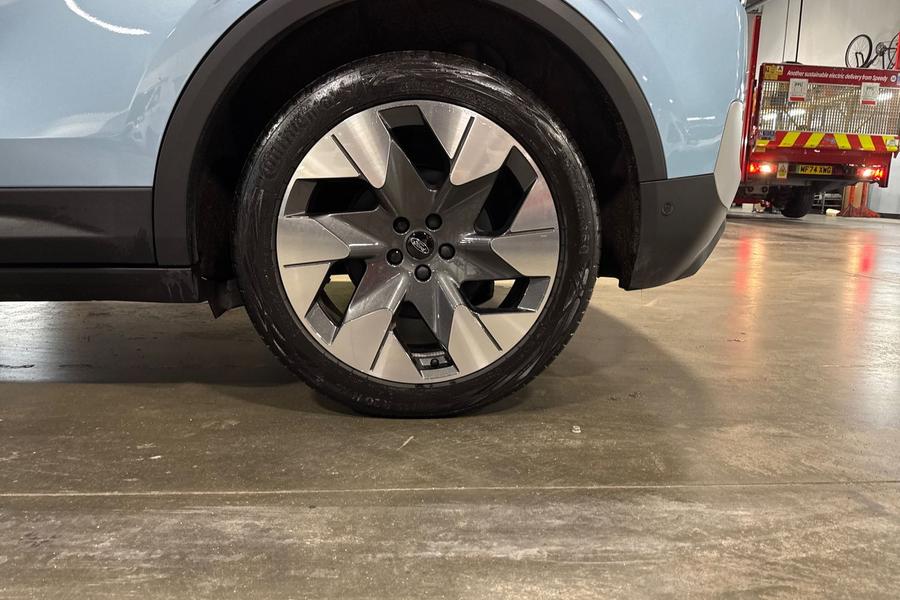 Ford Explorer Photo autoimg-8837893a904f94e4aaae1cd7d4841083700fa988.jpg