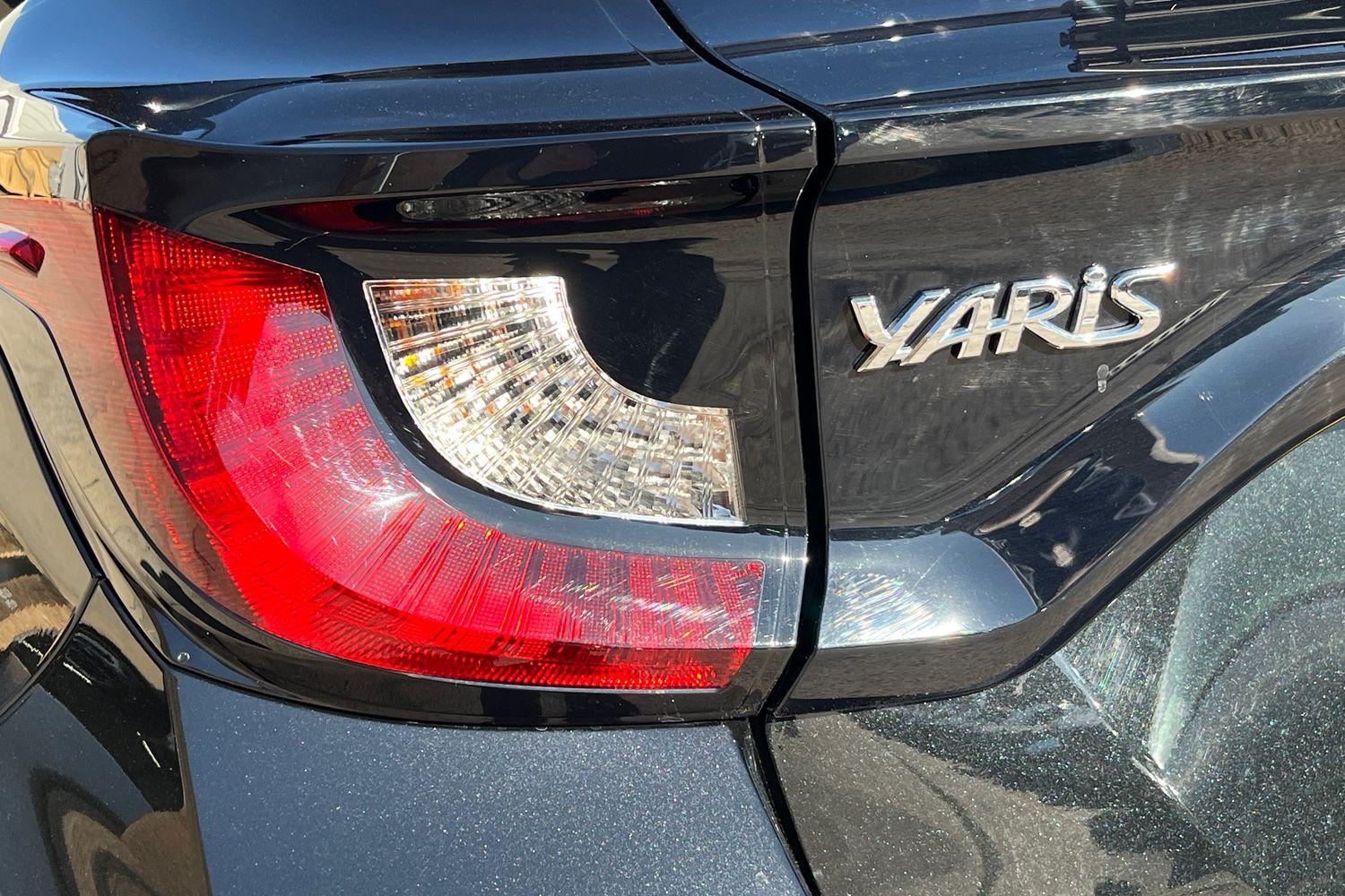 Toyota YARIS Photo 39