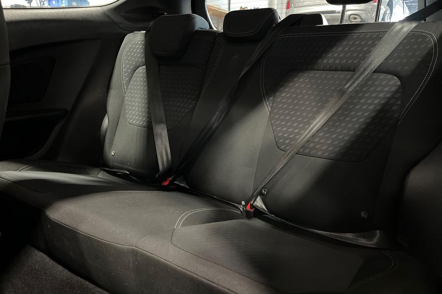 Ford FIESTA Photo autoimg-883e467812092ffdeb65c04a953646705228daa8.jpg