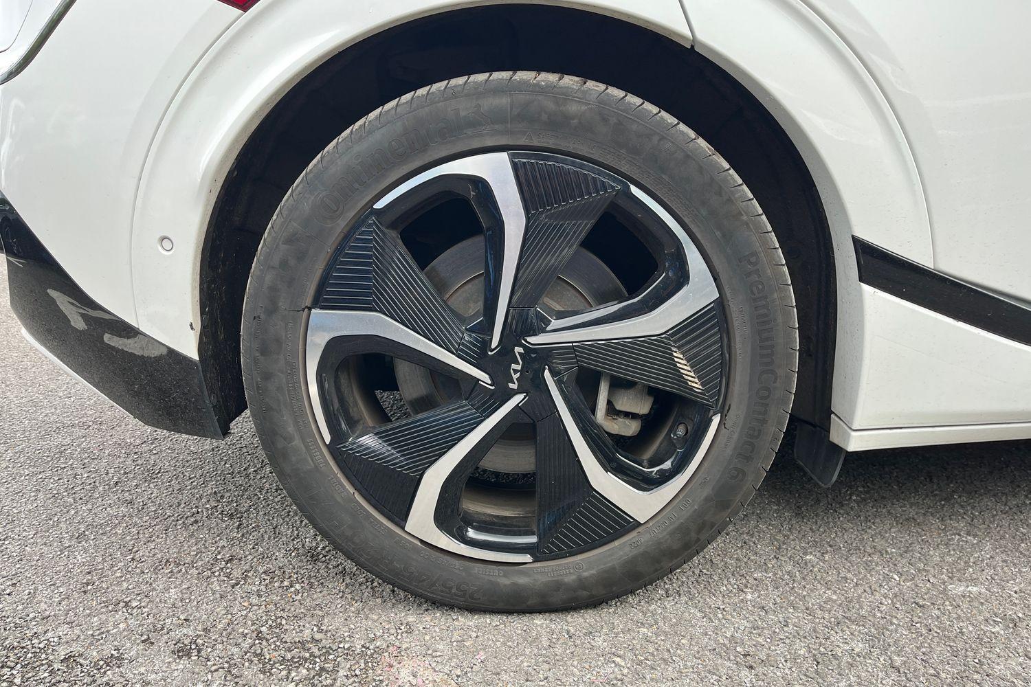 Kia EV6 Photo 7