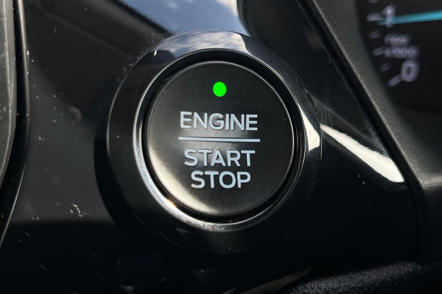 Ford FIESTA Photo autoimg-88472b8f907e40d671a30174bf5e2f5f2ad047e1.jpg