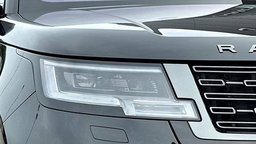 Land Rover Range Rover Photo autoimg-8848a9ec40899ce2a494265b12828b8194488ee5.jpg