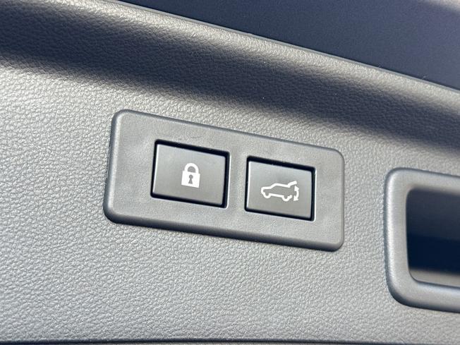 SUBARU Forester Photo 45