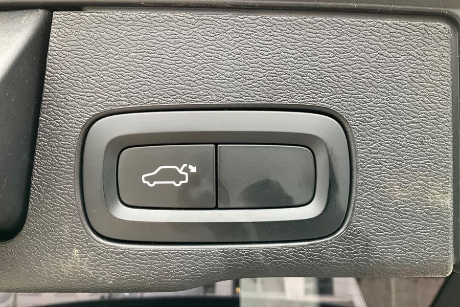 Volvo XC60 Photo autoimg-885377c78d9e3301b9d888ff0ddc3fb26e6ed02b.jpg