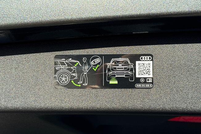 AUDI Q5 Photo 29