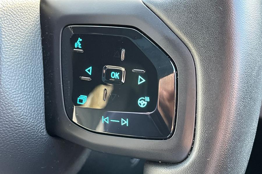 Ford EXPLORER Photo autoimg-885a570d1e0de9465e31c79356a5b4db88327b1c.jpg