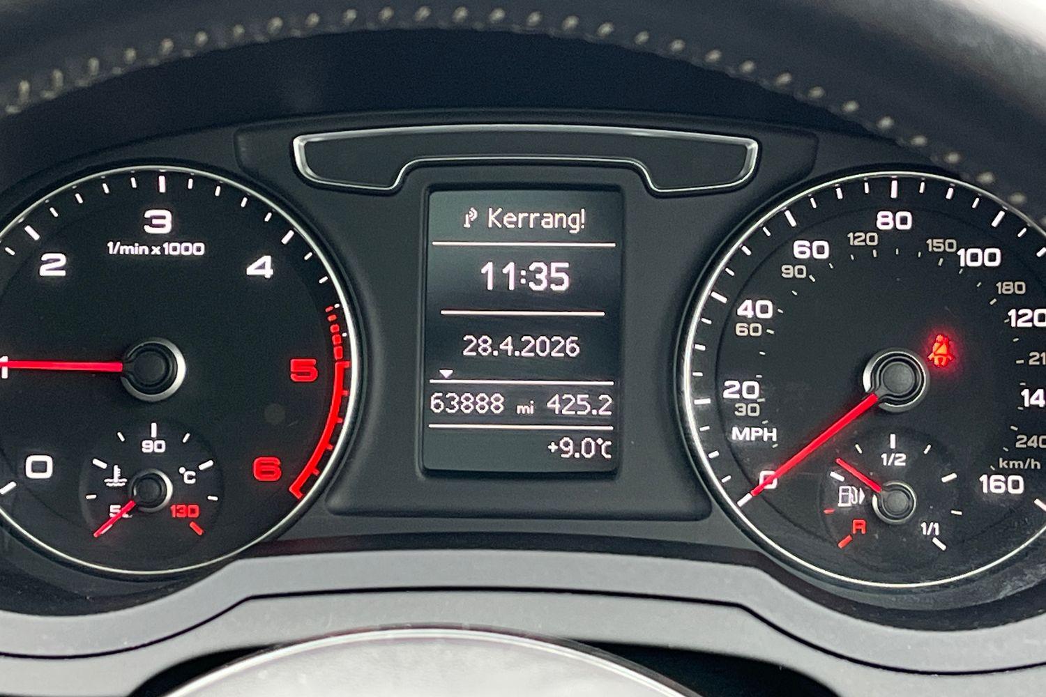 Audi Q3 Photo 12