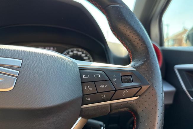 SEAT Arona Photo 17