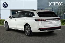 Volkswagen Passat Photo 3