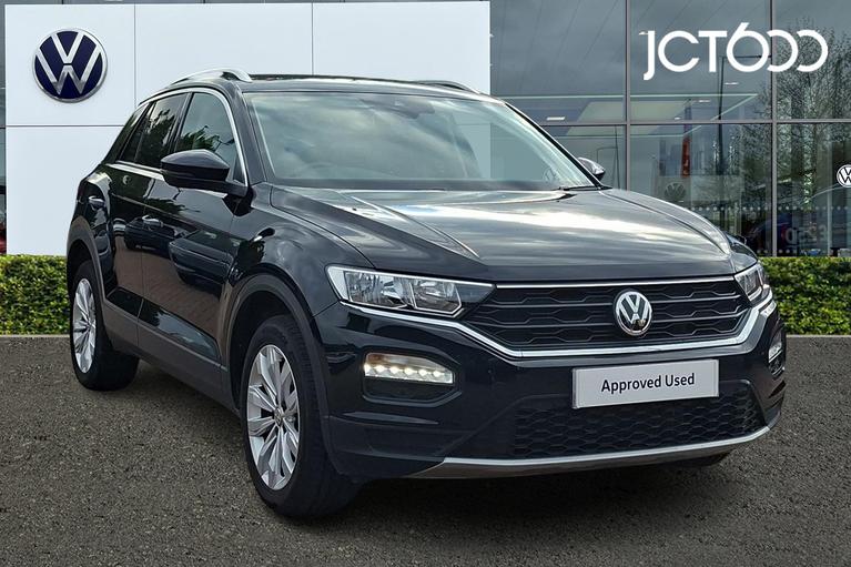 Used 2019 VOLKSWAGEN T-Roc 1.5 TSI EVO SE 5dr DSG Deep Black Pearl at JCT600