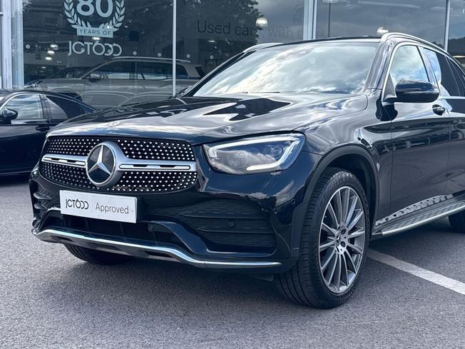 MERCEDES-BENZ GLC Photo 22