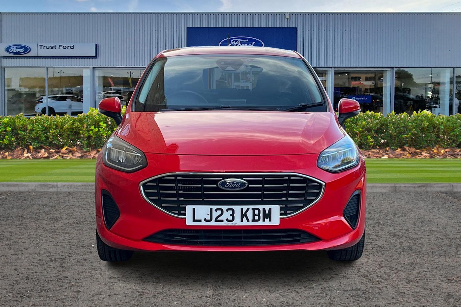 Ford FIESTA Photo 5