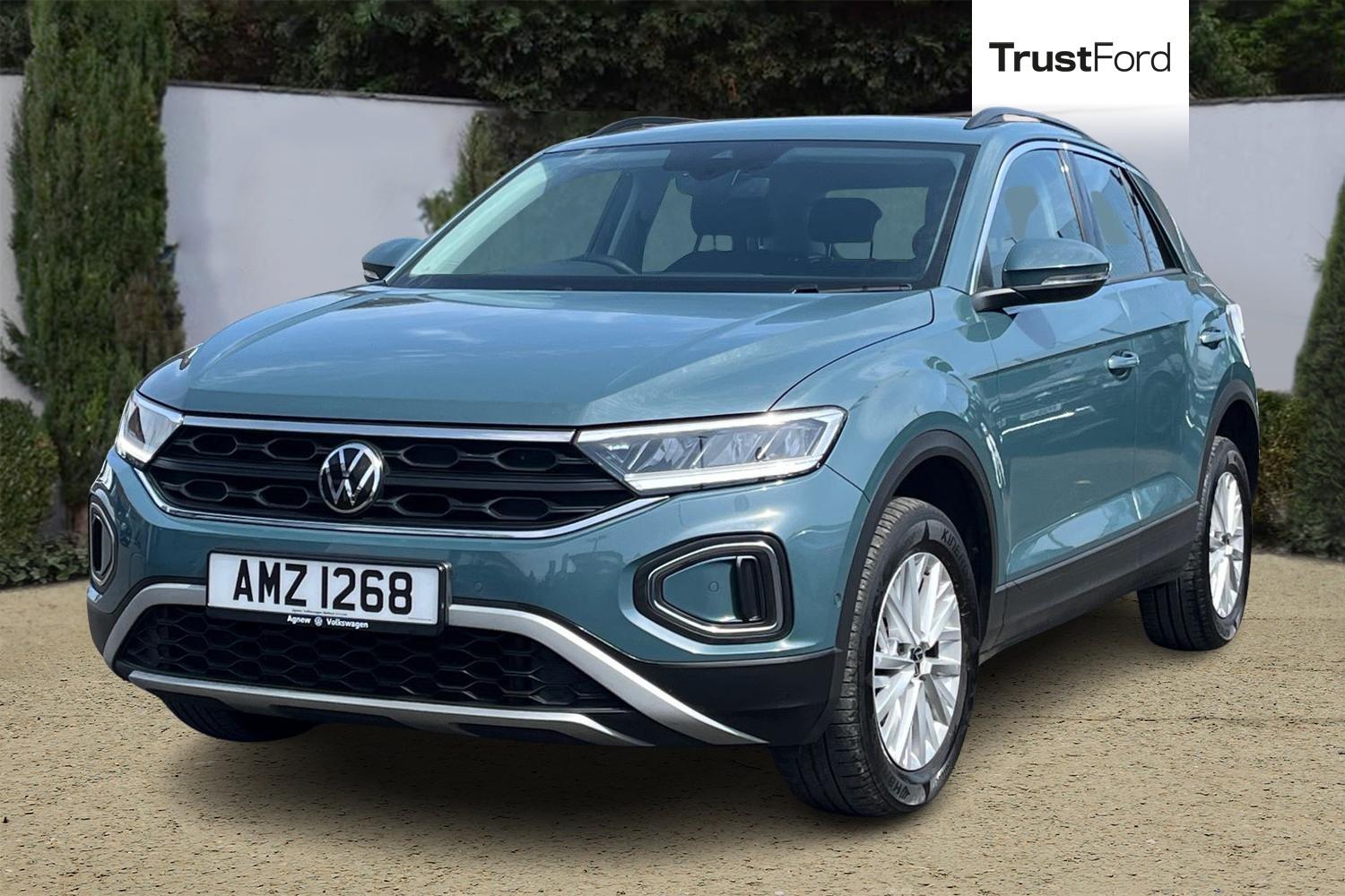 Volkswagen T-ROC Photo 4