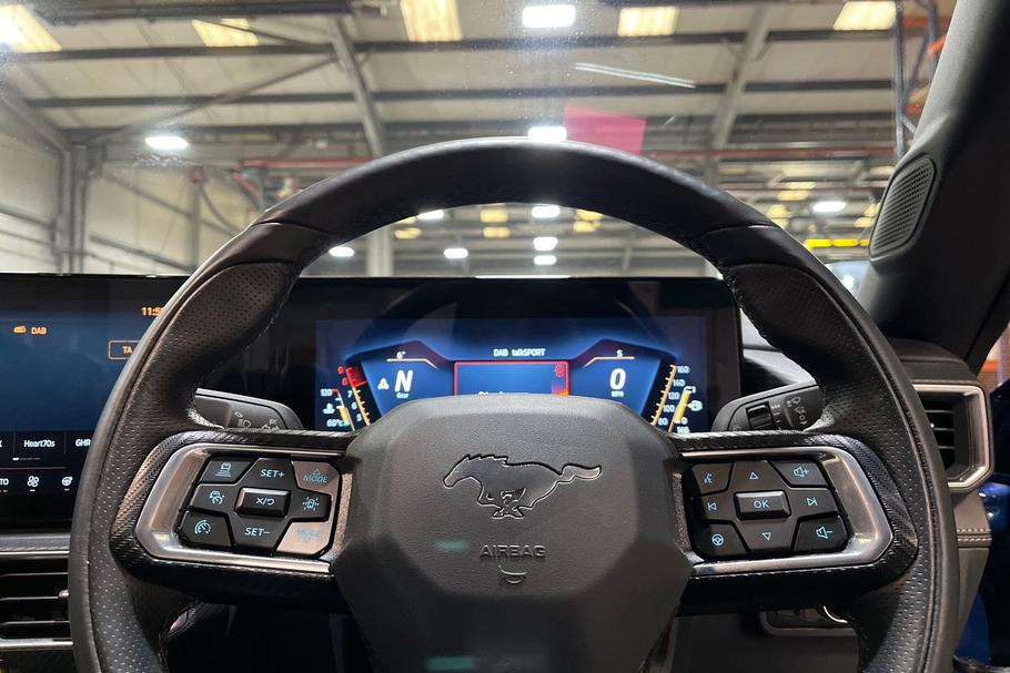 Used Ford MUSTANG UXZ5116 12