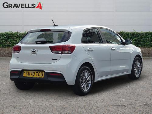 Kia RIO Photo autoimg-8872d038790b24d75603b7d886a32913cb3a91d2.jpg