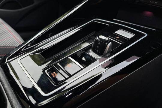 Volkswagen Golf Photo autoimg-8873f2488c875a588d472ccb6f39743cfe8ebbce.jpg
