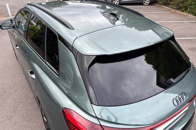 Audi Q4 E-Tron Photo 23