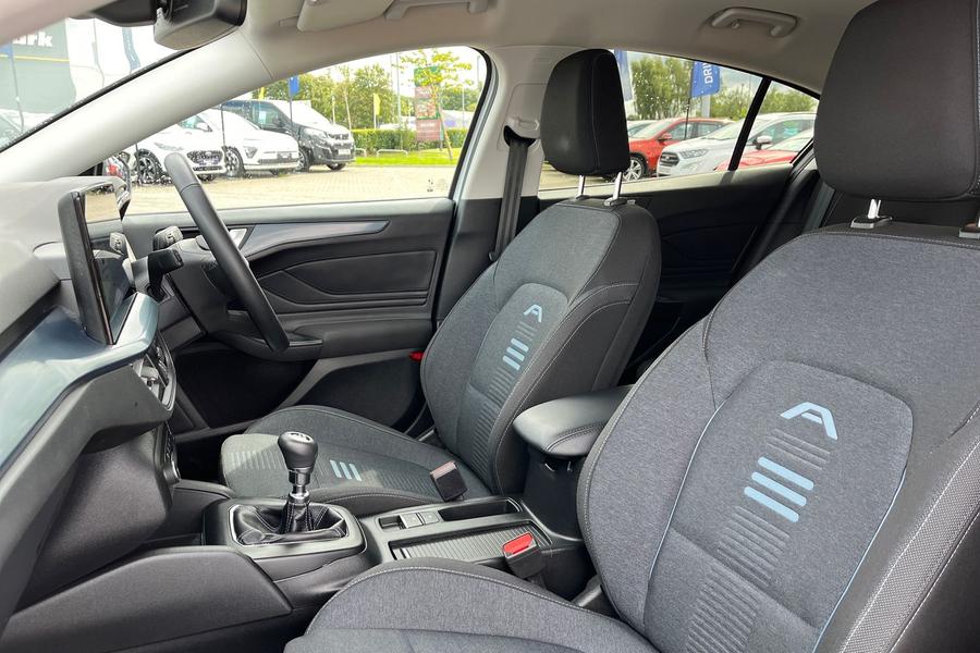 Ford Focus Photo autoimg-88743d03f18defce6413da7fdb70709ece7c2cde.jpg