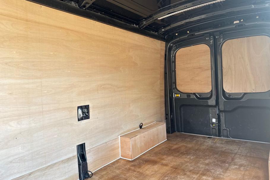 Used FORD TRANSIT VF23KOV 4