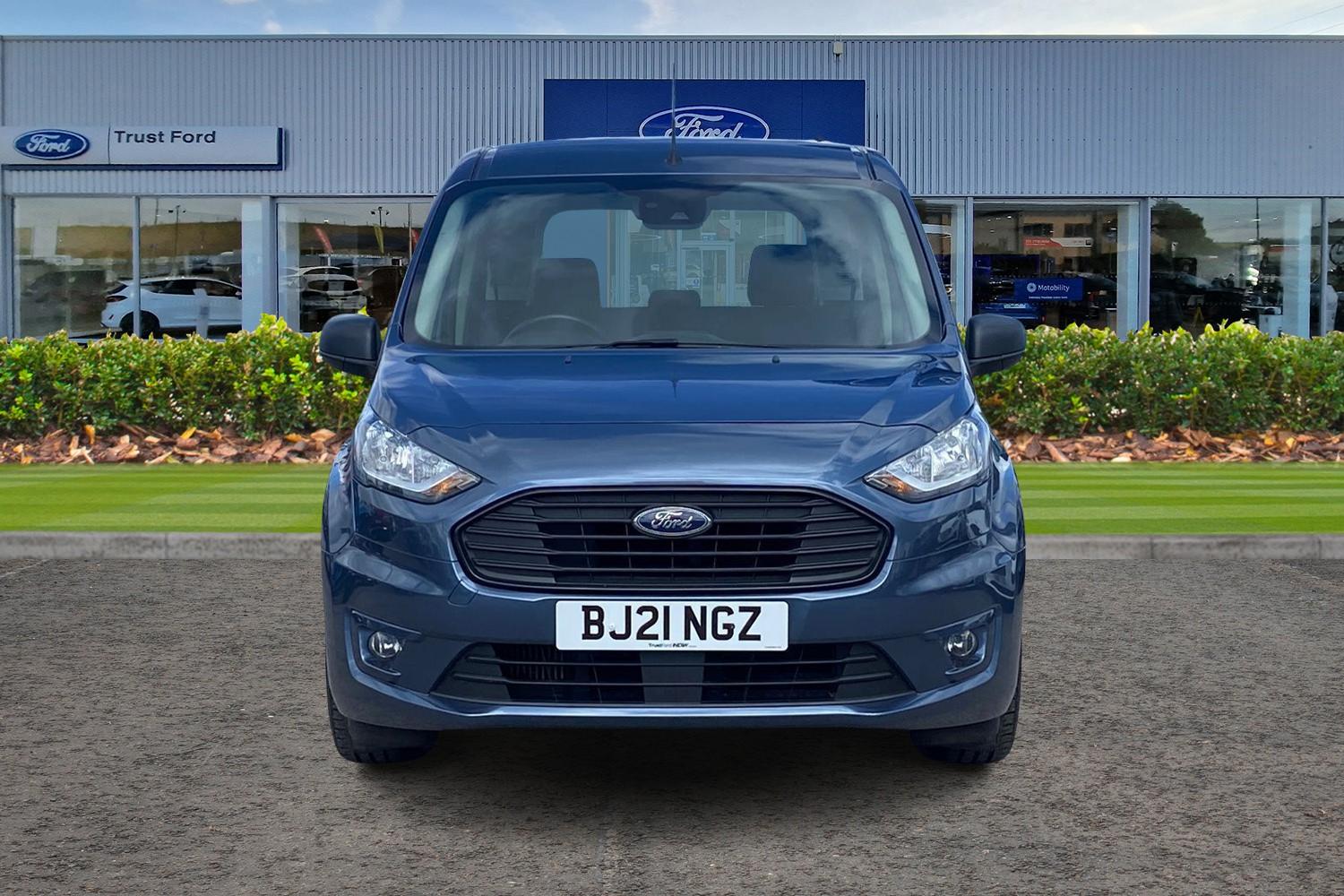 Ford TOURNEO CONNECT Photo 5