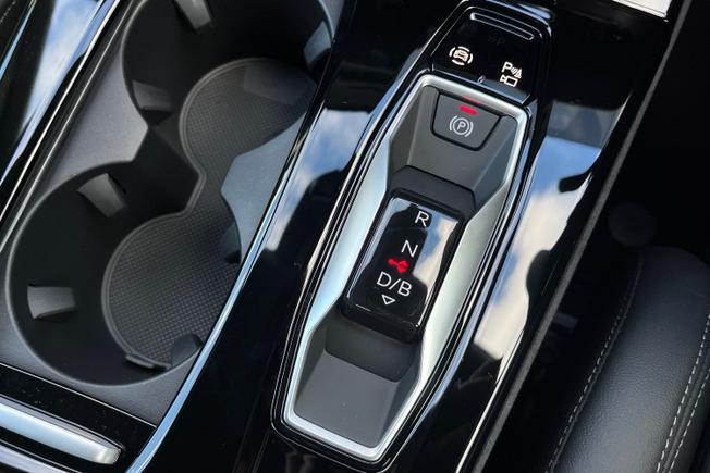 AUDI  Q6 Sportback Photo 46
