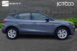 SEAT Arona Photo 4