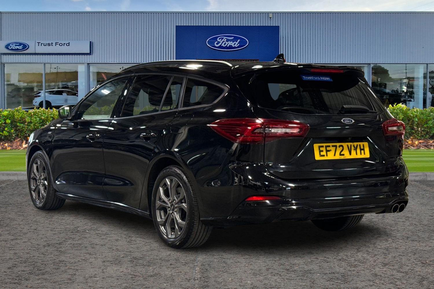 Ford FOCUS Photo 1