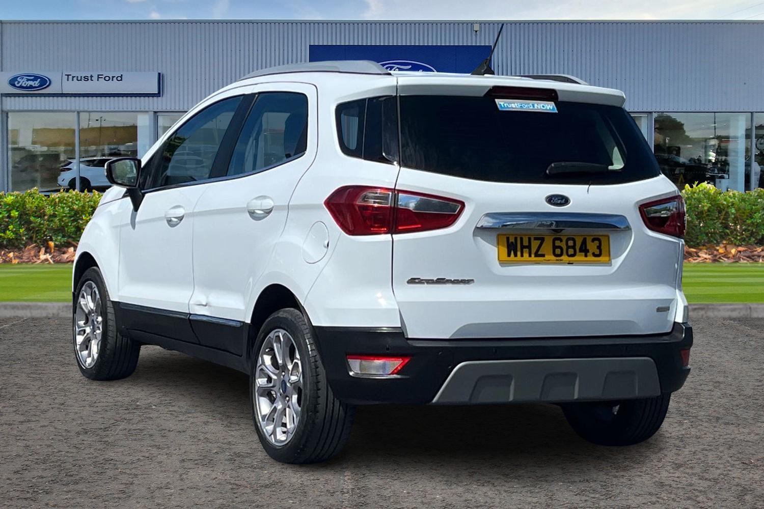 Ford ECOSPORT Photo 1