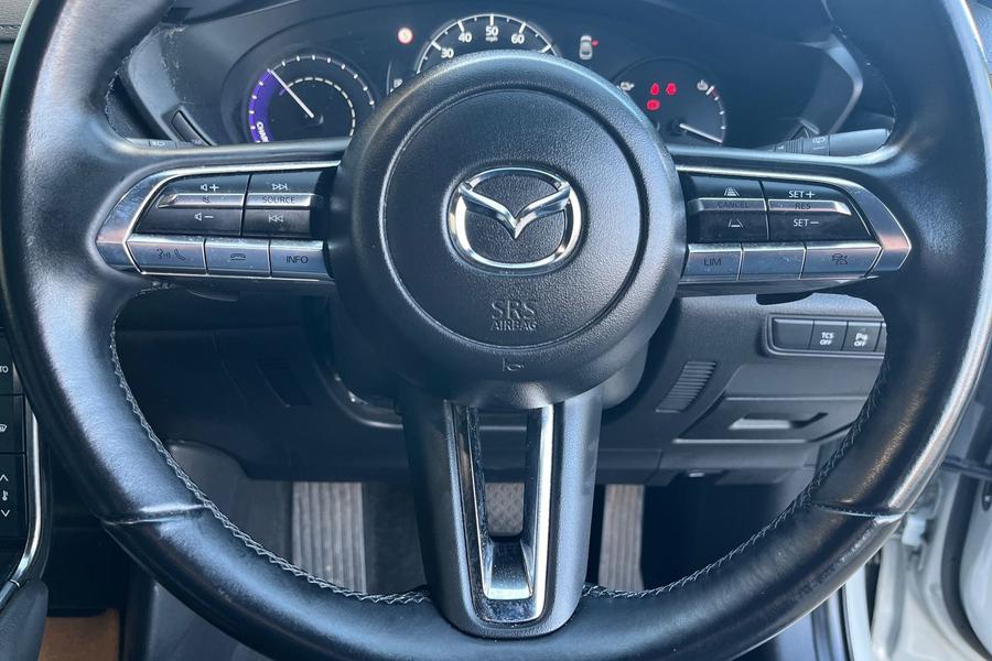 Mazda MX-30 Photo autoimg-887d8b19214ee0071c53e4791b451dd6cfebb836.jpg
