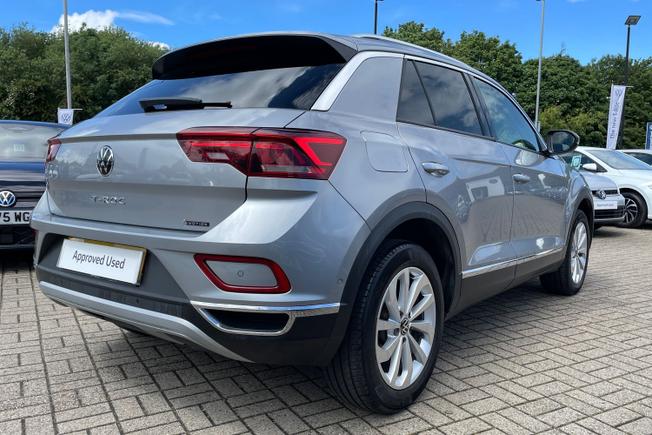 VOLKSWAGEN T-Roc Photo 47