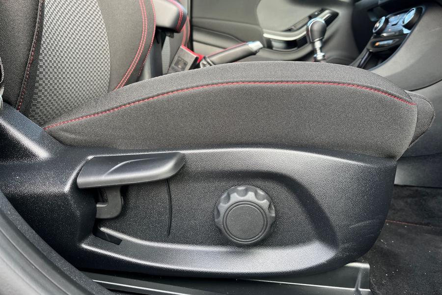 Ford PUMA Photo autoimg-88807bd7c13b90debd5ec252b957d5044dd15491.jpg