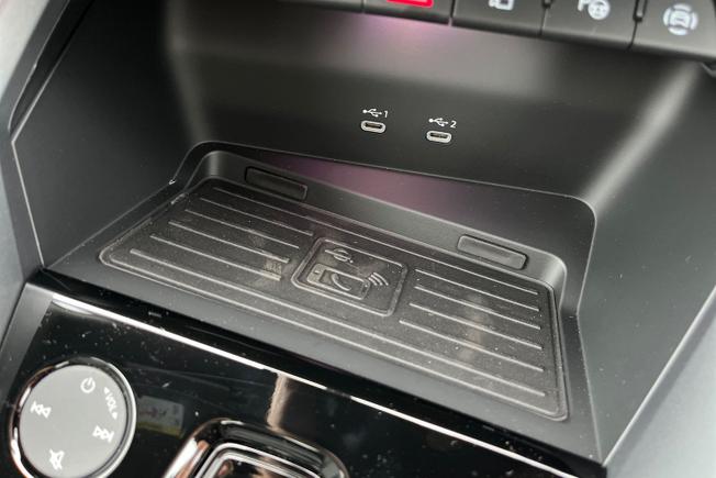 AUDI  S3 Saloon Photo 32