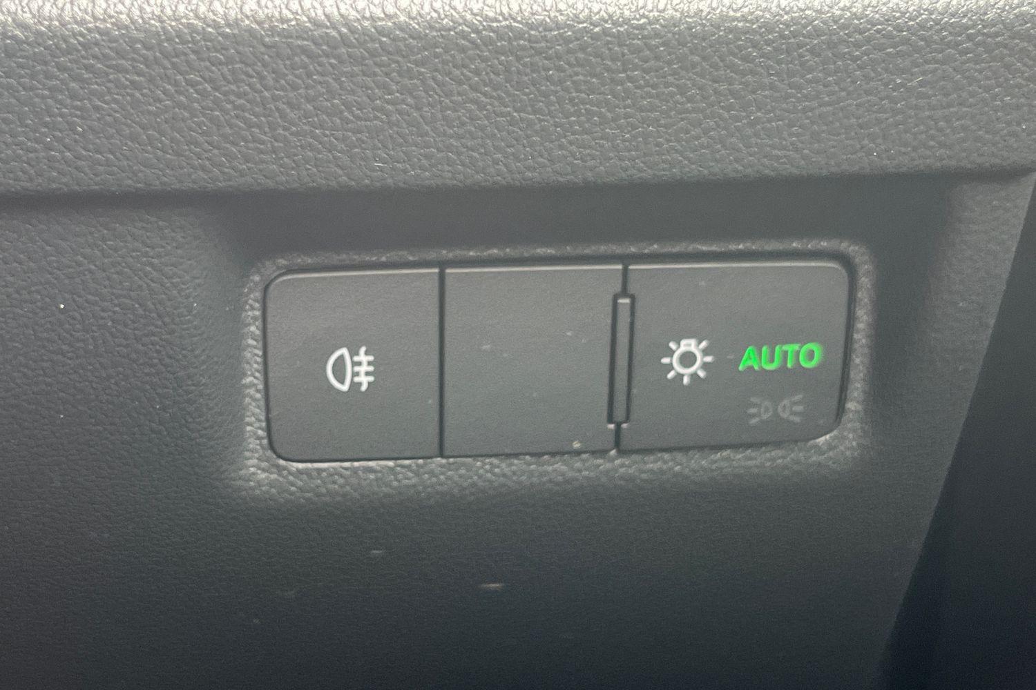 Skoda ENYAQ Photo 25