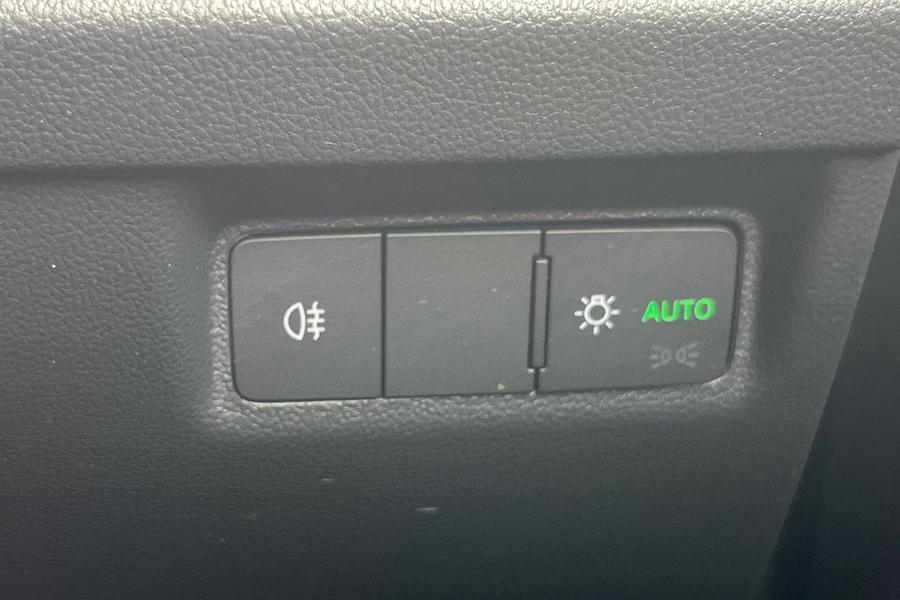 Skoda ENYAQ Photo autoimg-8882bc2aa3fc259e0cca46e1aec0dcc476f41e92.jpg