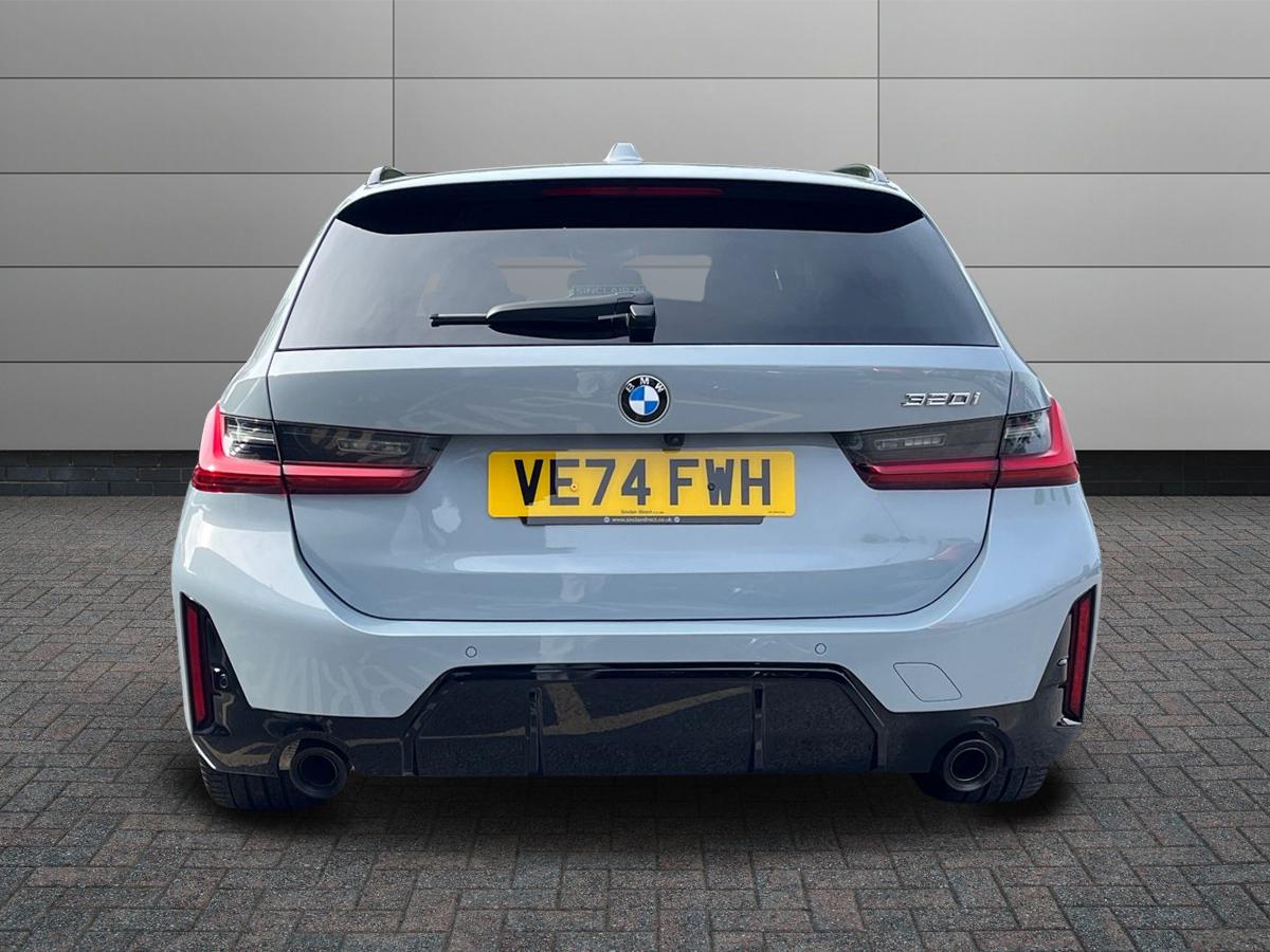 BMW 3 Series Photo 6