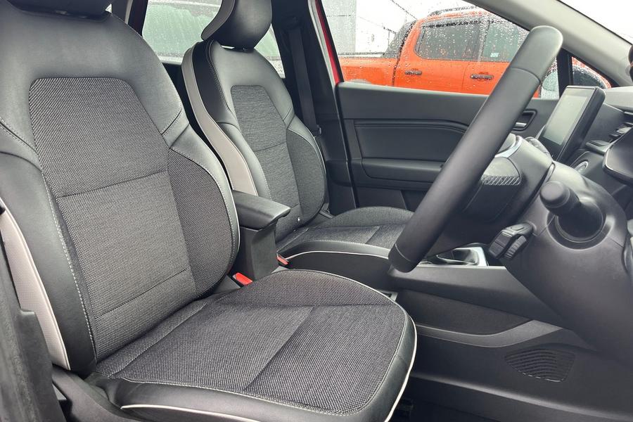 Renault CAPTUR Photo autoimg-8886282bd911ebf87168aa4f7a333cb2fb753dc5.jpg