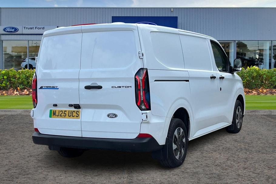 Used Ford E-Transit Custom MJ25UCS 4
