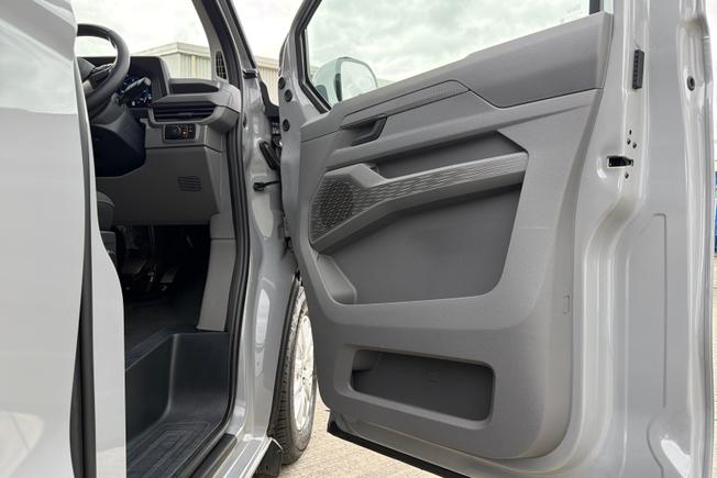VOLKSWAGEN Transporter Photo 34