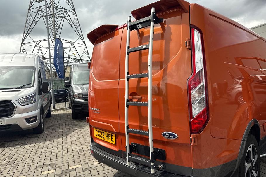 Used Ford TRANSIT CUSTOM CX22HFE 37